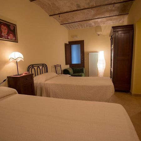 Отель La Casa Di Angizia Gagliano Aterno Экстерьер фото