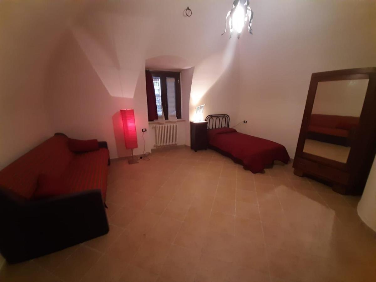 Отель La Casa Di Angizia Gagliano Aterno Экстерьер фото